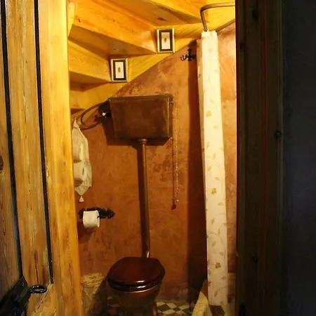 Stone House With Garden In Cunda/ayvalik Dom wakacyjny