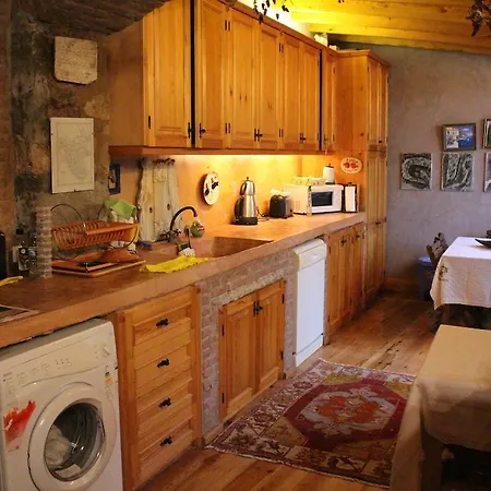 Stone House With Garden In Cunda/ayvalik * Ayvalı