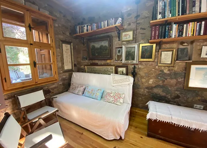 Holiday home Stone House With Garden In Cunda/ayvalik *