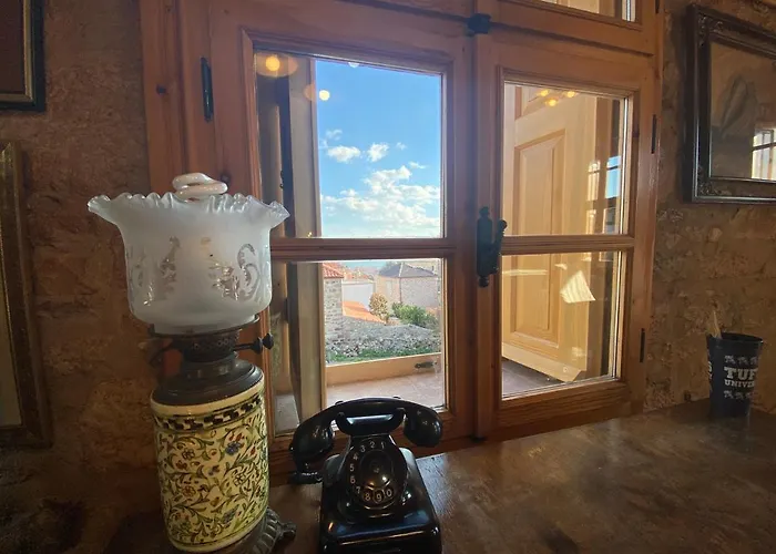 Stone House With Garden In Cunda/ayvalik * Айвалык