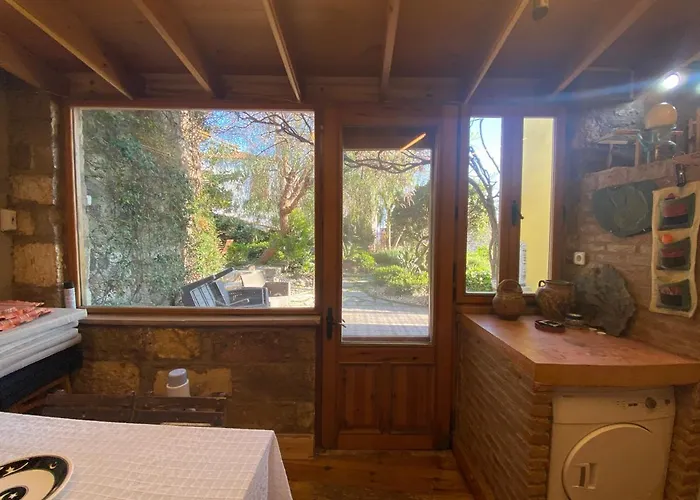 Stone House With Garden In Cunda/ayvalik Ayvalik