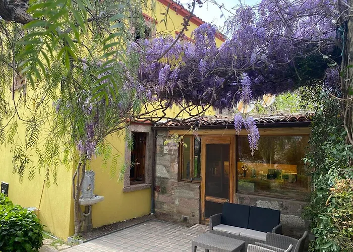 Дом отдыха Stone House With Garden In Cunda/ayvalik Айвалык