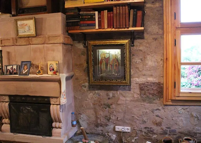 Дом отдыха Stone House With Garden In Cunda/ayvalik Айвалык