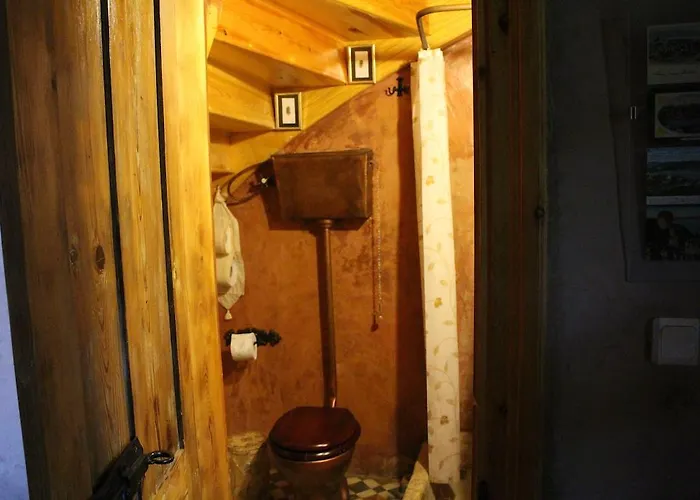 Stone House With Garden In Cunda/ayvalik Дом отдыха