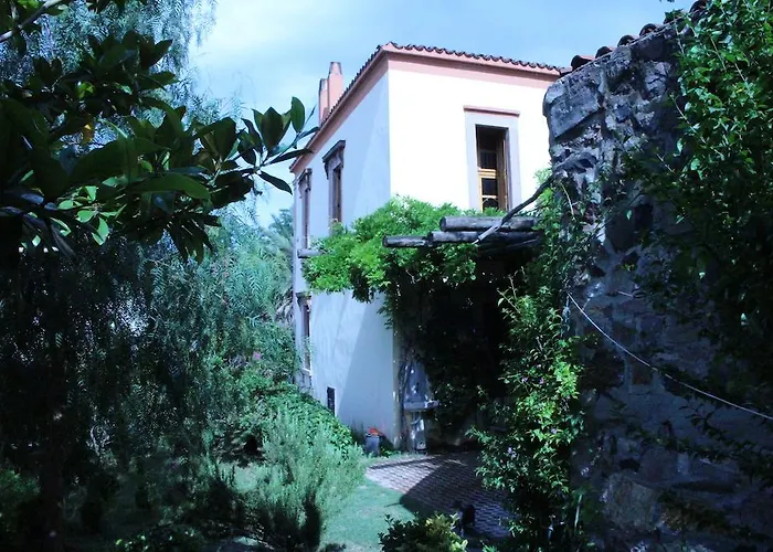 Stone House With Garden In Cunda/ayvalik Ayvalik