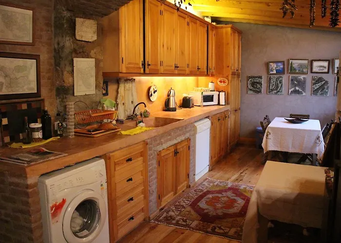 Stone House With Garden In Cunda/ayvalik * Ayvalik